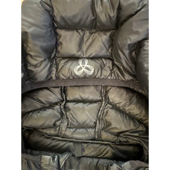 TNA Botanie Super LIght  Packable Puffer Coat Womens XXS Black Water repellent - Picture 2 of 6